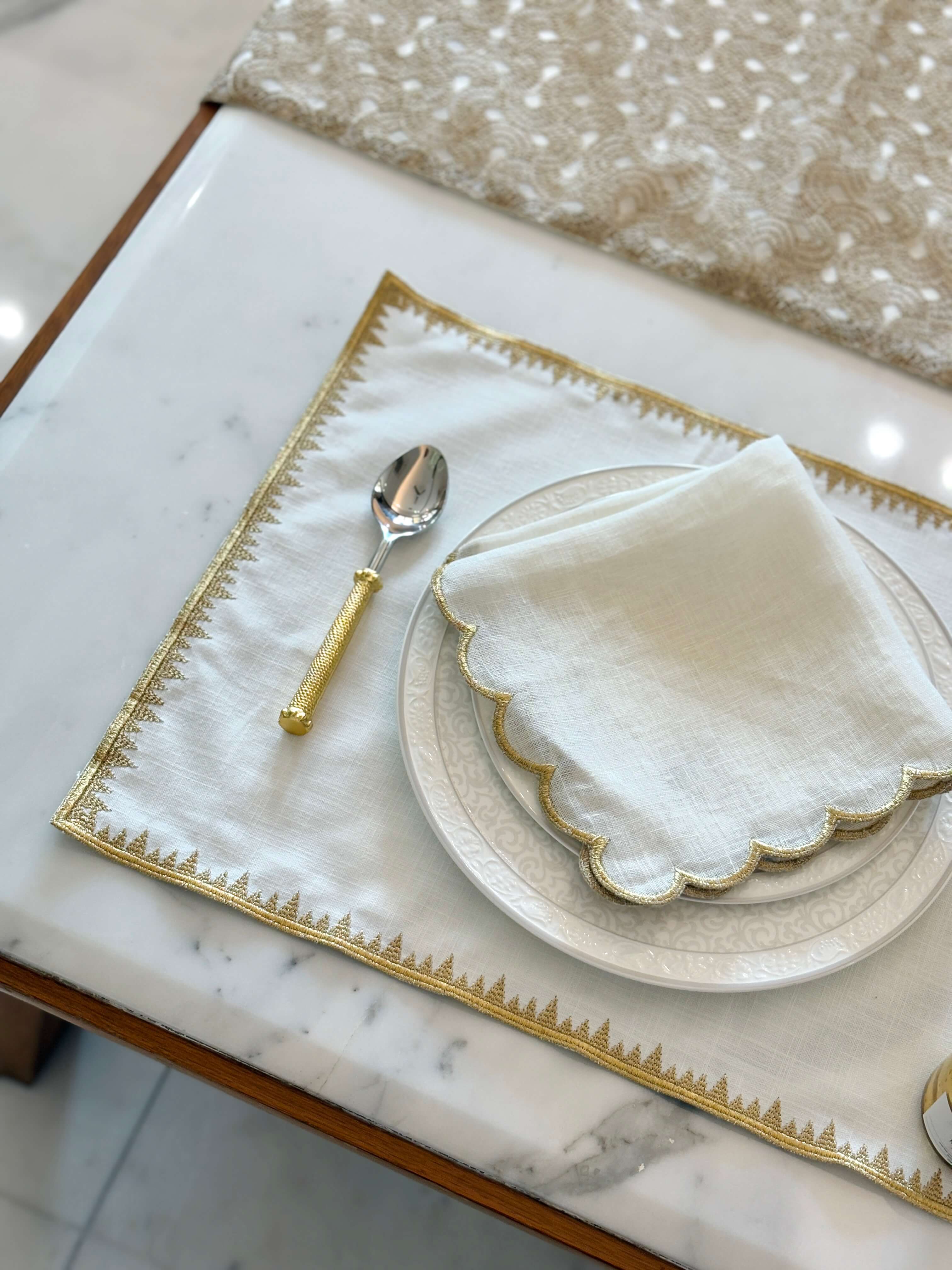 Zig Zag Embroider Collection Mat