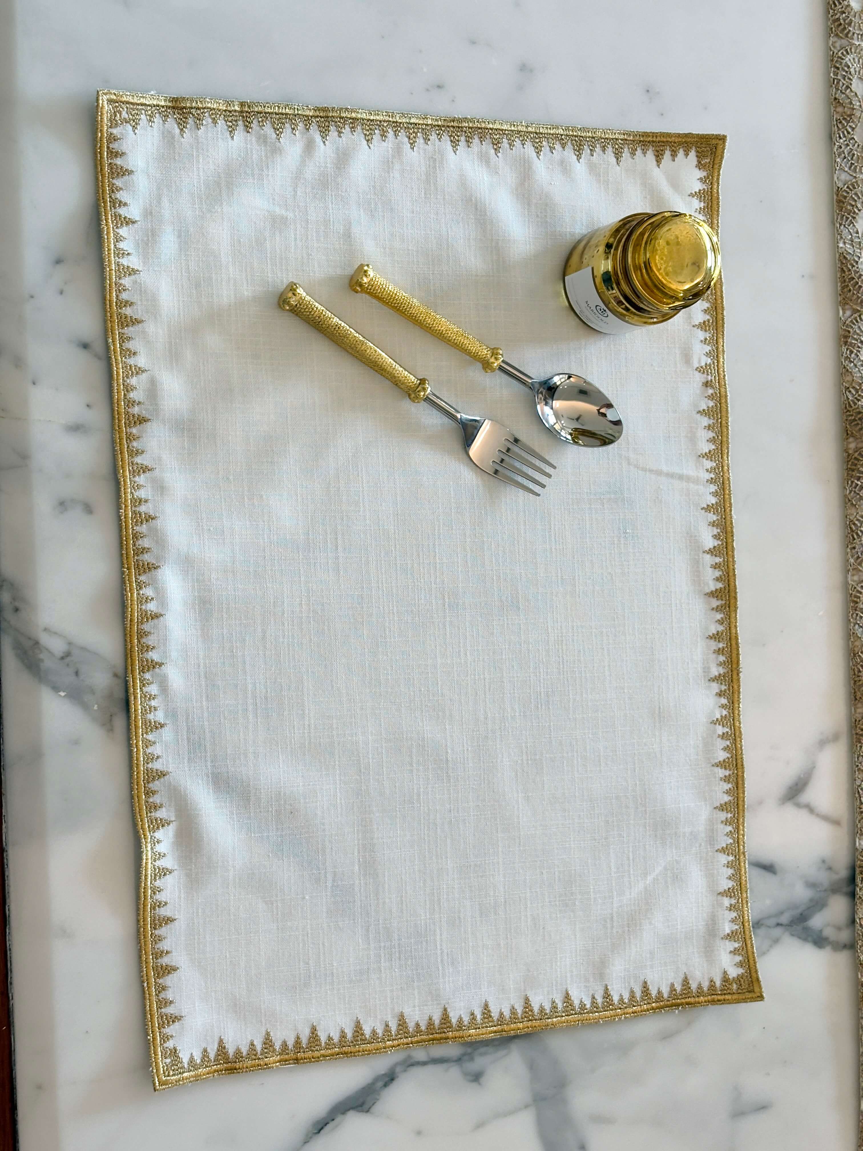 Zig Zag Embroider Collection Mat