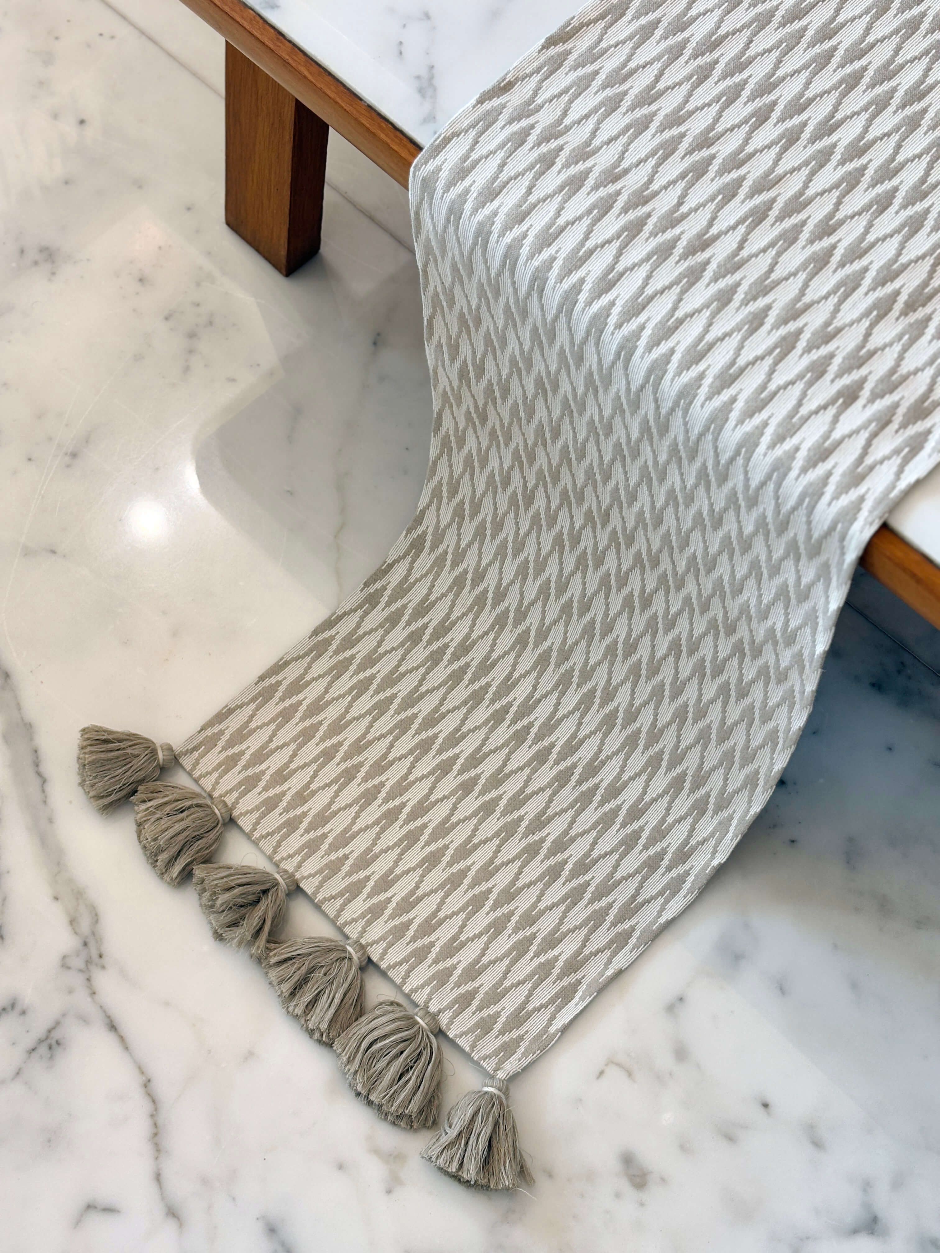 Ekat Weave Tussel Runner