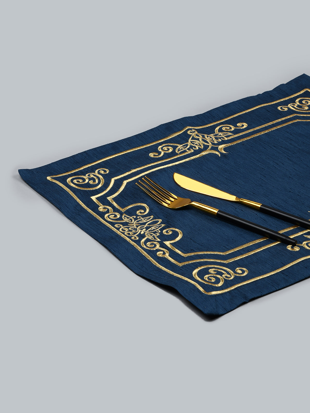 Portugal | Baroque Border Embroidery Mat - Blue & Gold