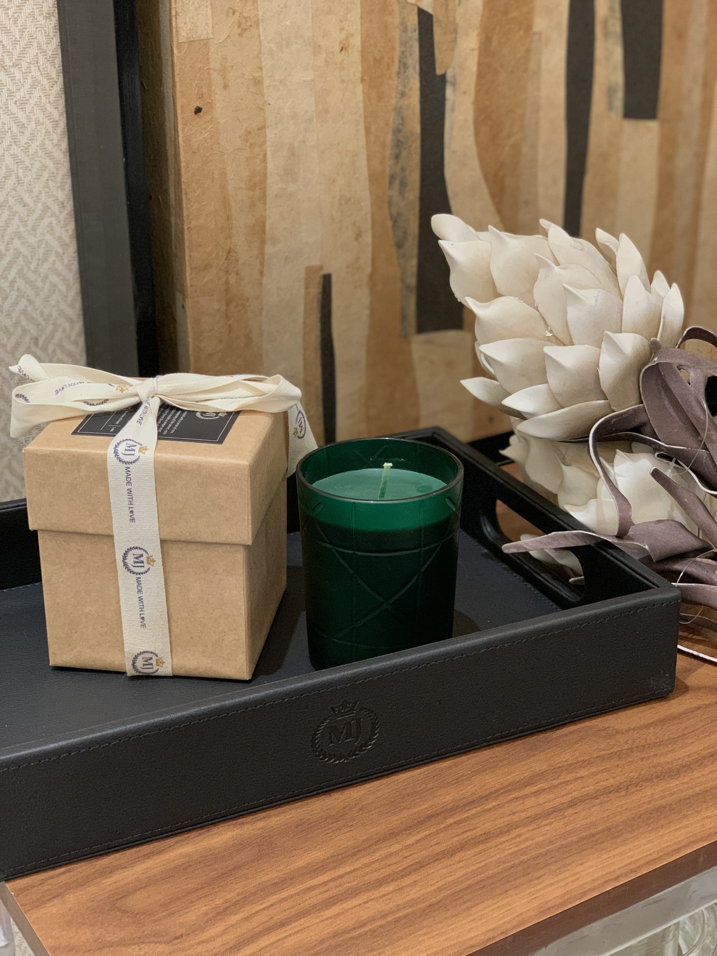 Cutwork glass candle green