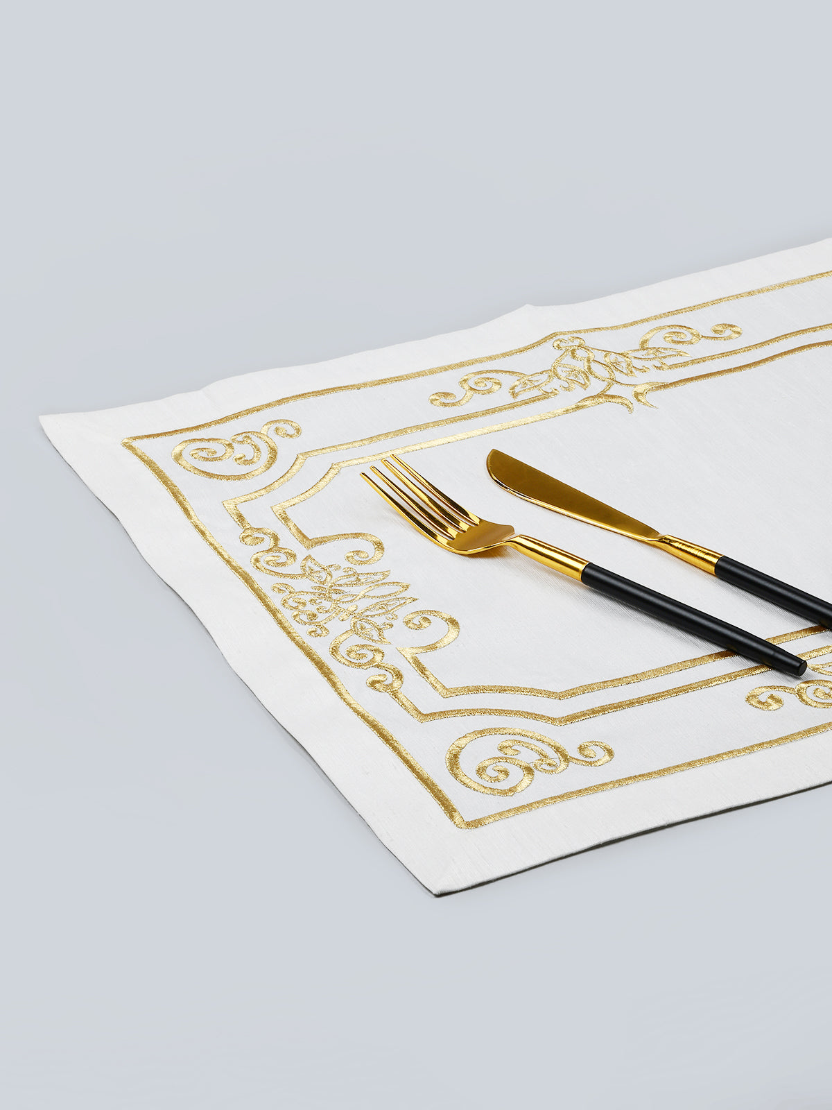 Portugal | Baroque Border Embroidery Mat - Cream & Gold
